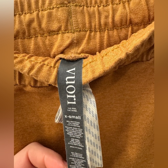 Vuori Camel Jogger Pants - Picture 4 of 4